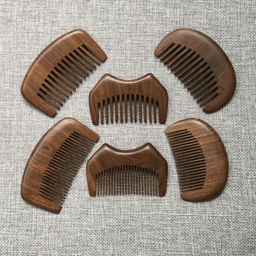 Wooden comb