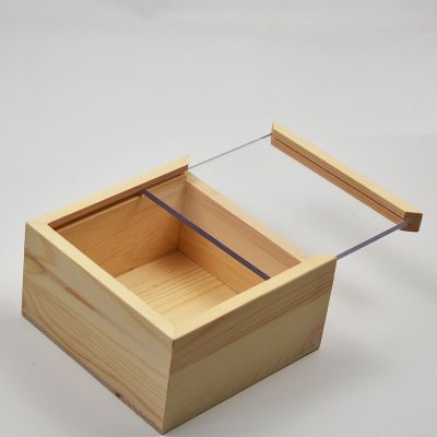 Wooden box